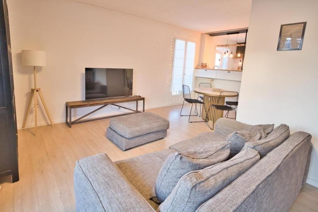 *grand T3*lumineux*vue*parking* Apartment *