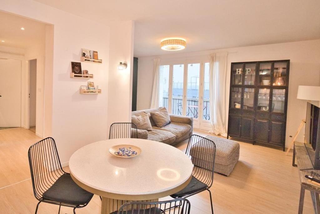 *grand T3*lumineux*vue*parking* Appartement