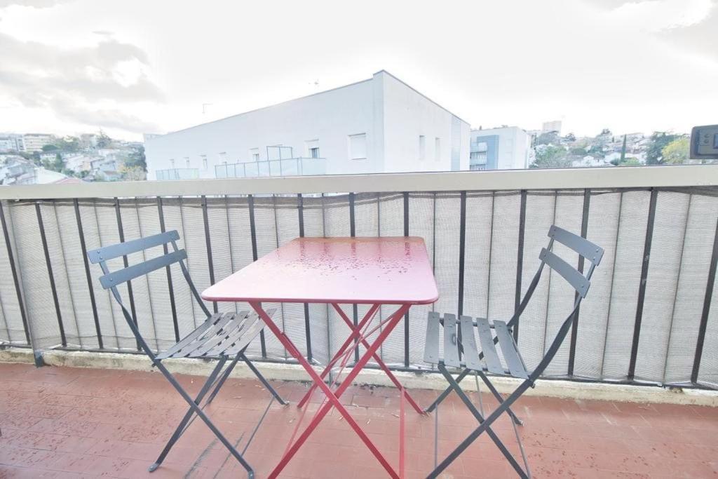 *grand T3*lumineux*vue*parking* Appartement