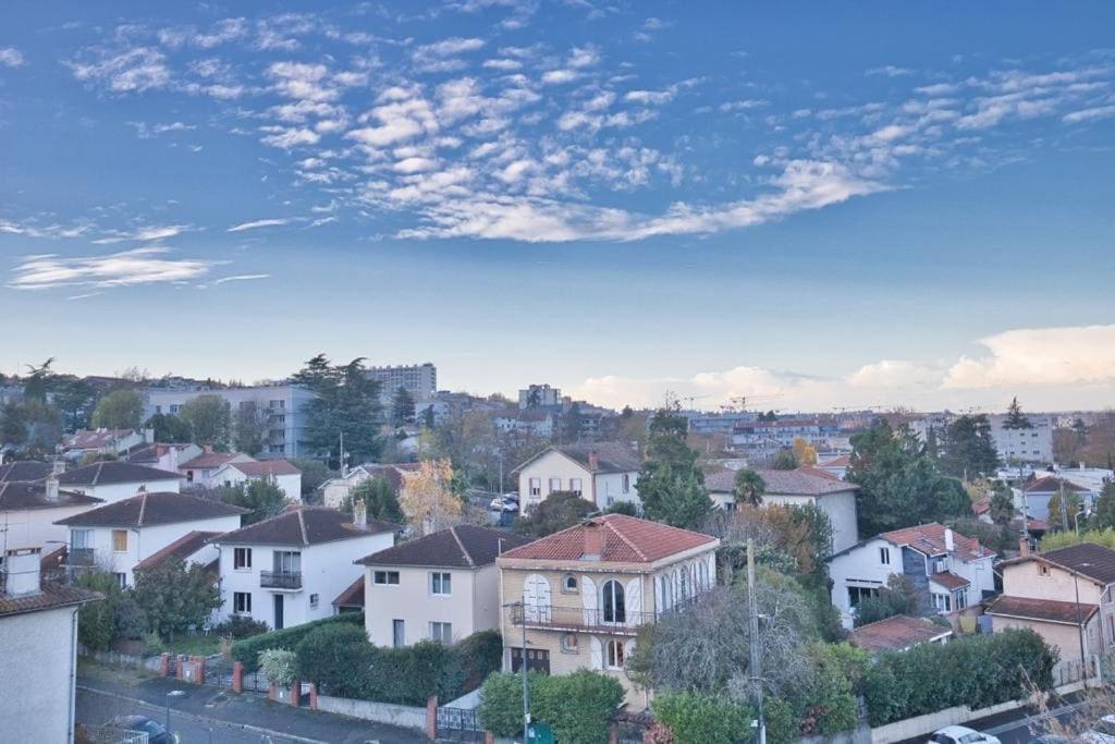 Appartement *grand T3*lumineux*vue*parking* Toulouse